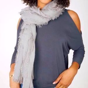 Stella & Dot Germain scarf, grey fringe